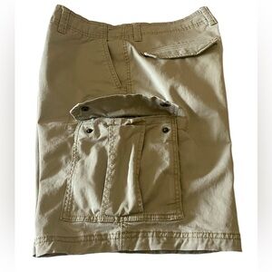 George Men’s Cargo Shorts,Color Khaki Size 34.